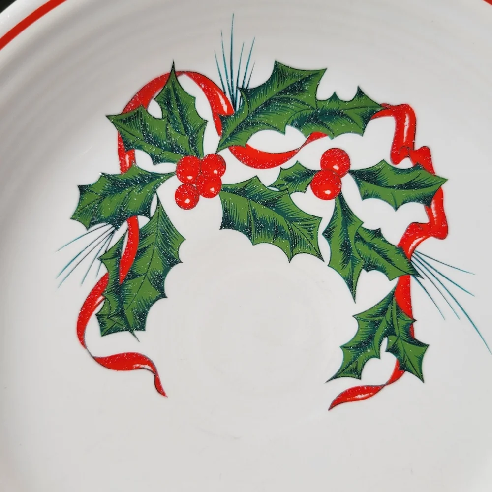 Fiesta Holly Berry Ribbon Coffee Tea Cups & Salad Bread Plates (2)  Napkin Rings
